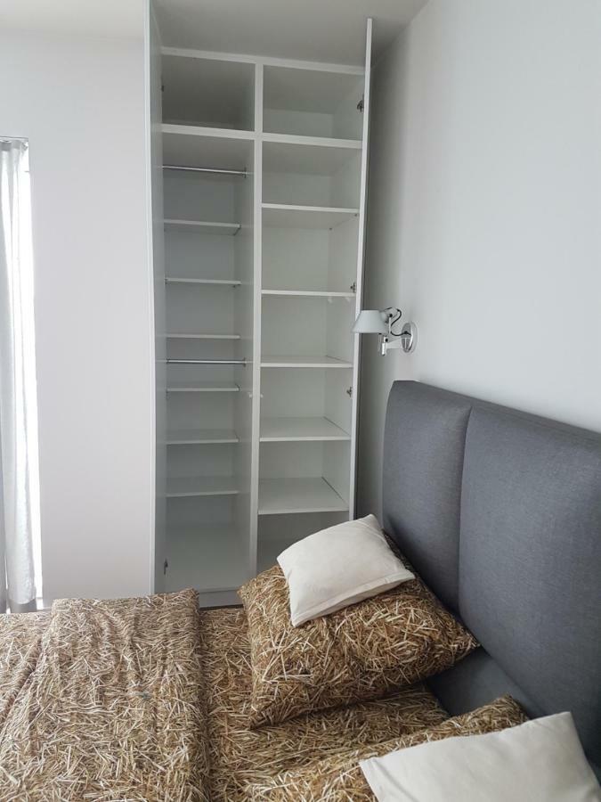 Apartament Towarowa 37 Poznan Luaran gambar